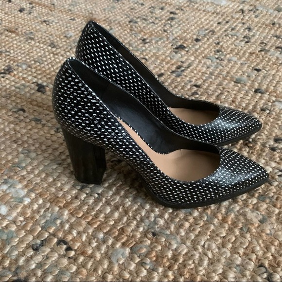 Joe’s Jeans Black and White Leather Pumps-8 - Picture 5 of 10